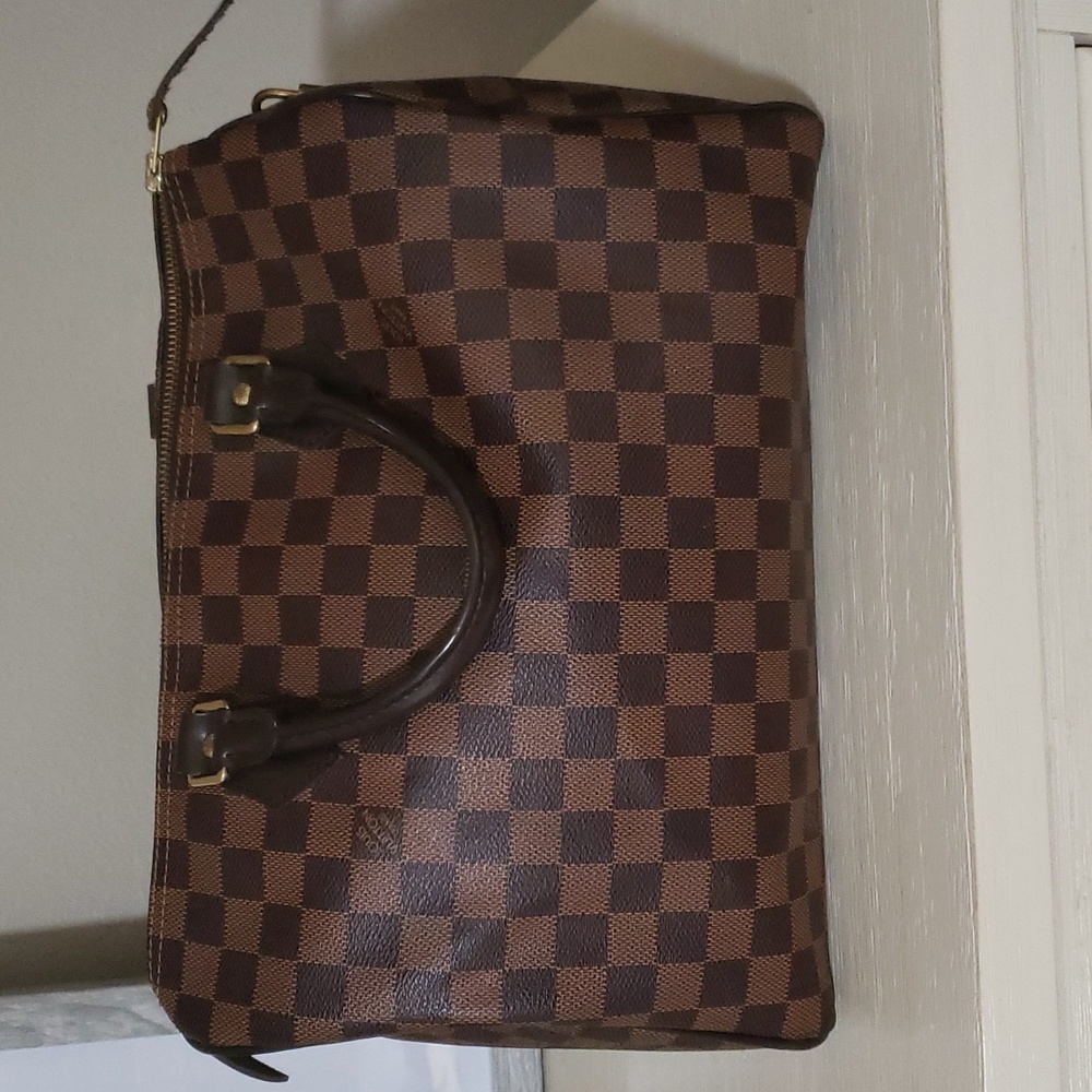 Louis Vuitton Speedy 30